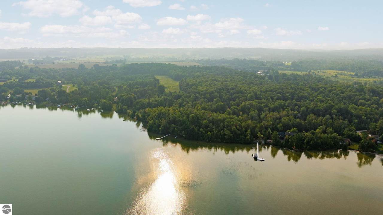 7135 Birch Point Road - Photo 1