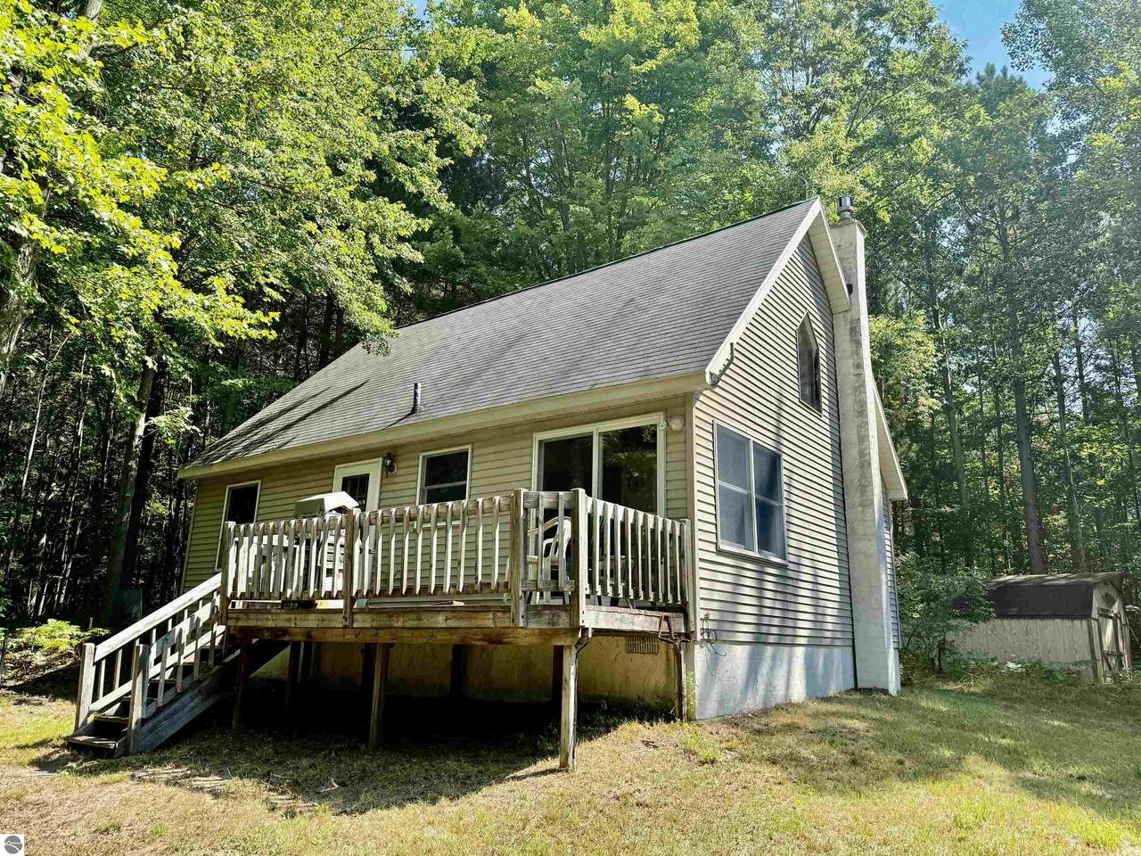 16121 130th Avenue - Photo 1