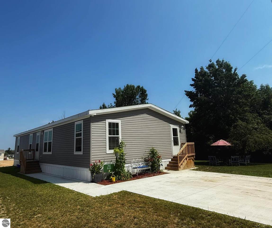 1187 Ironstone Drive - Photo 1