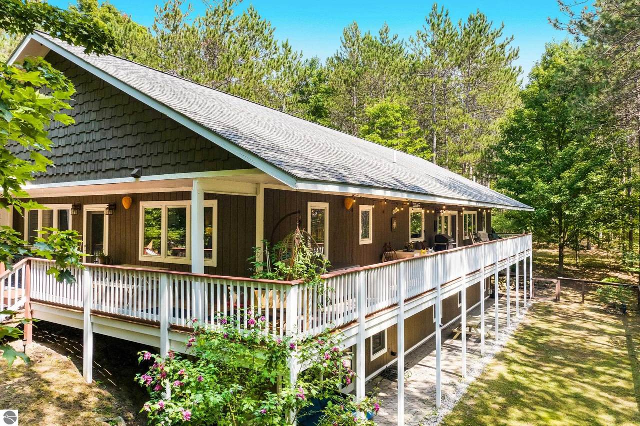 16355 Hunt Club Road - Photo 1