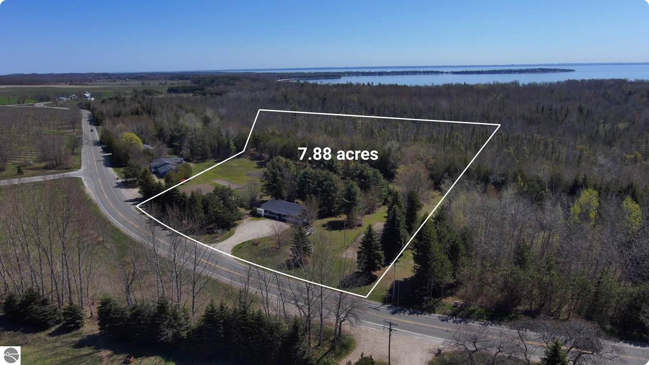 11184 Mill Street - Photo 1