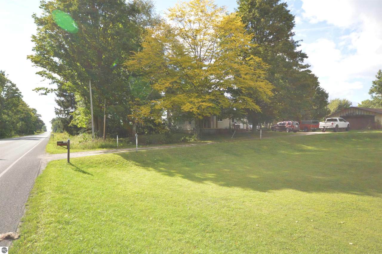 6830 Youker Road - Photo 1