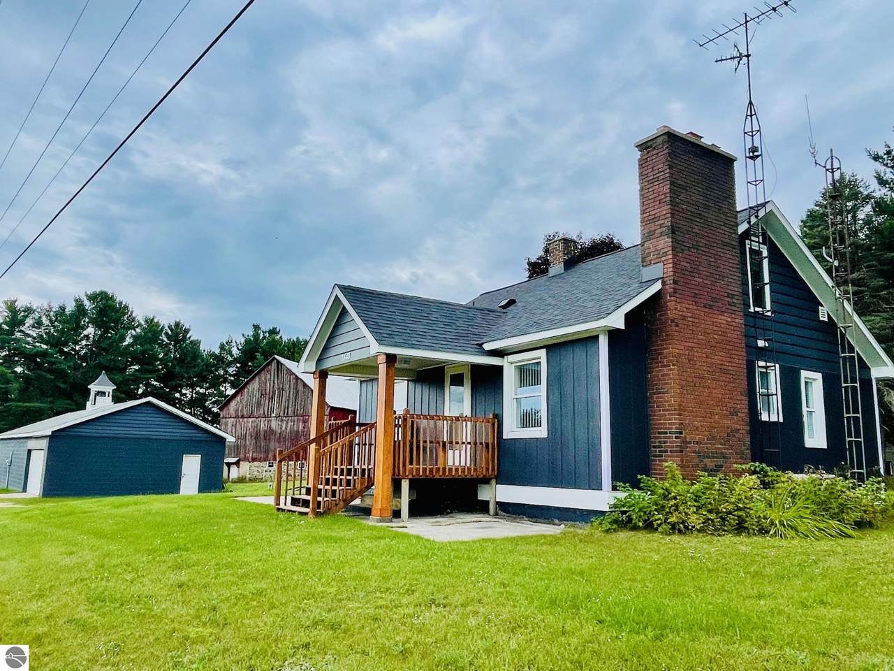 7848 Us-131 - Photo 1