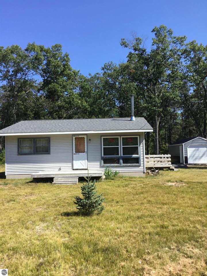 6926 Wentworth Road - Photo 1