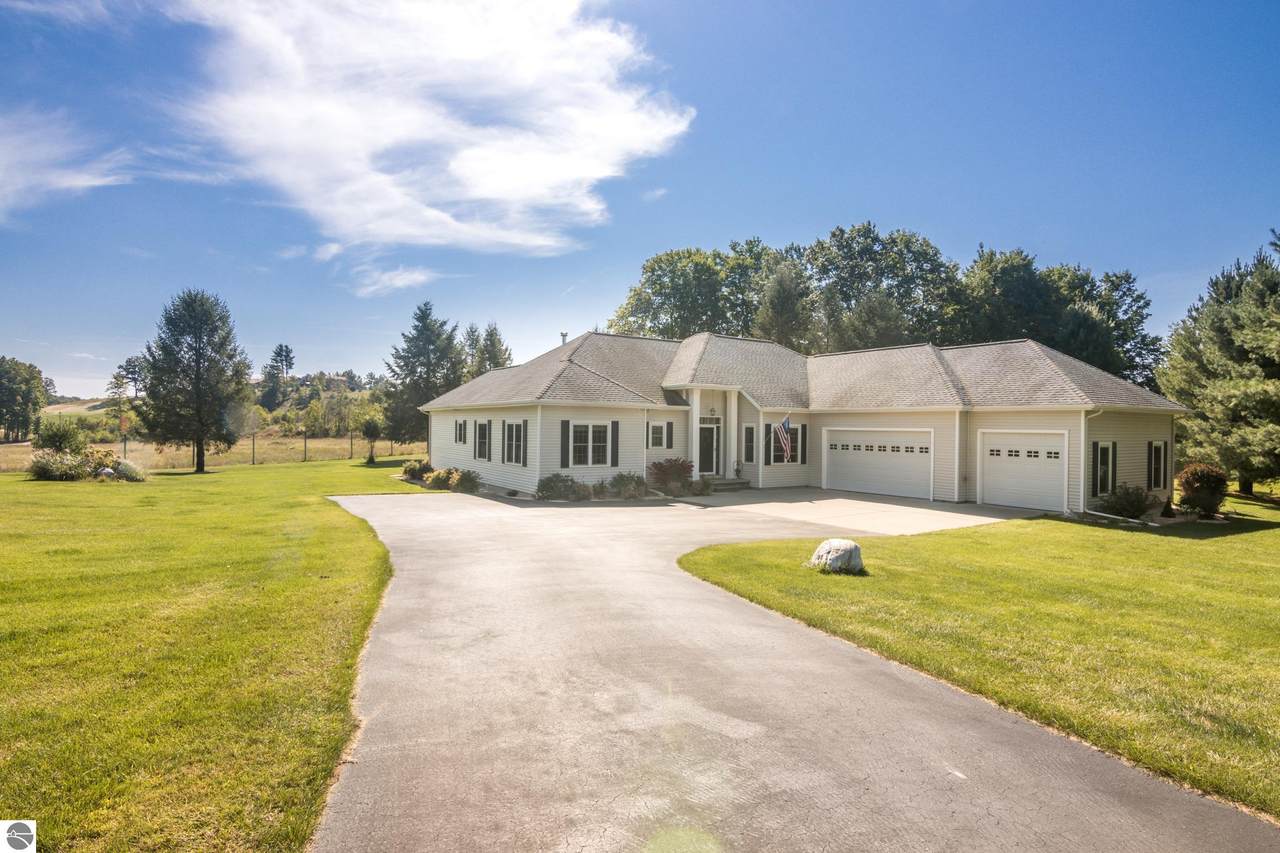 5296 Scofield Trail - Photo 1