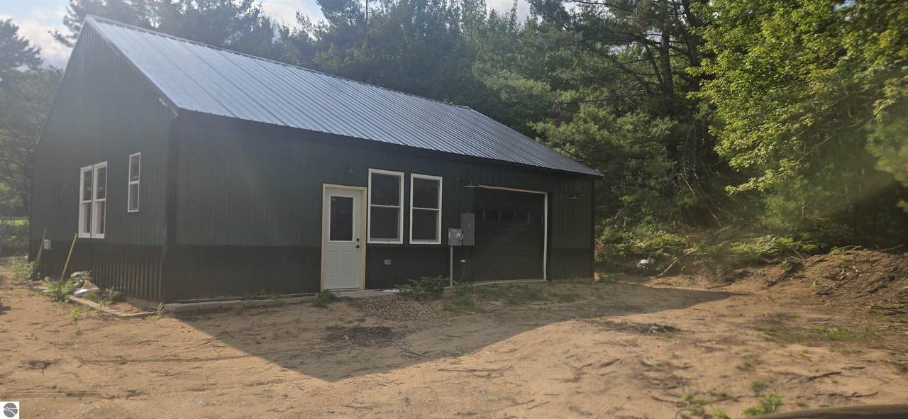 8210 Fairway Hollow - Photo 1