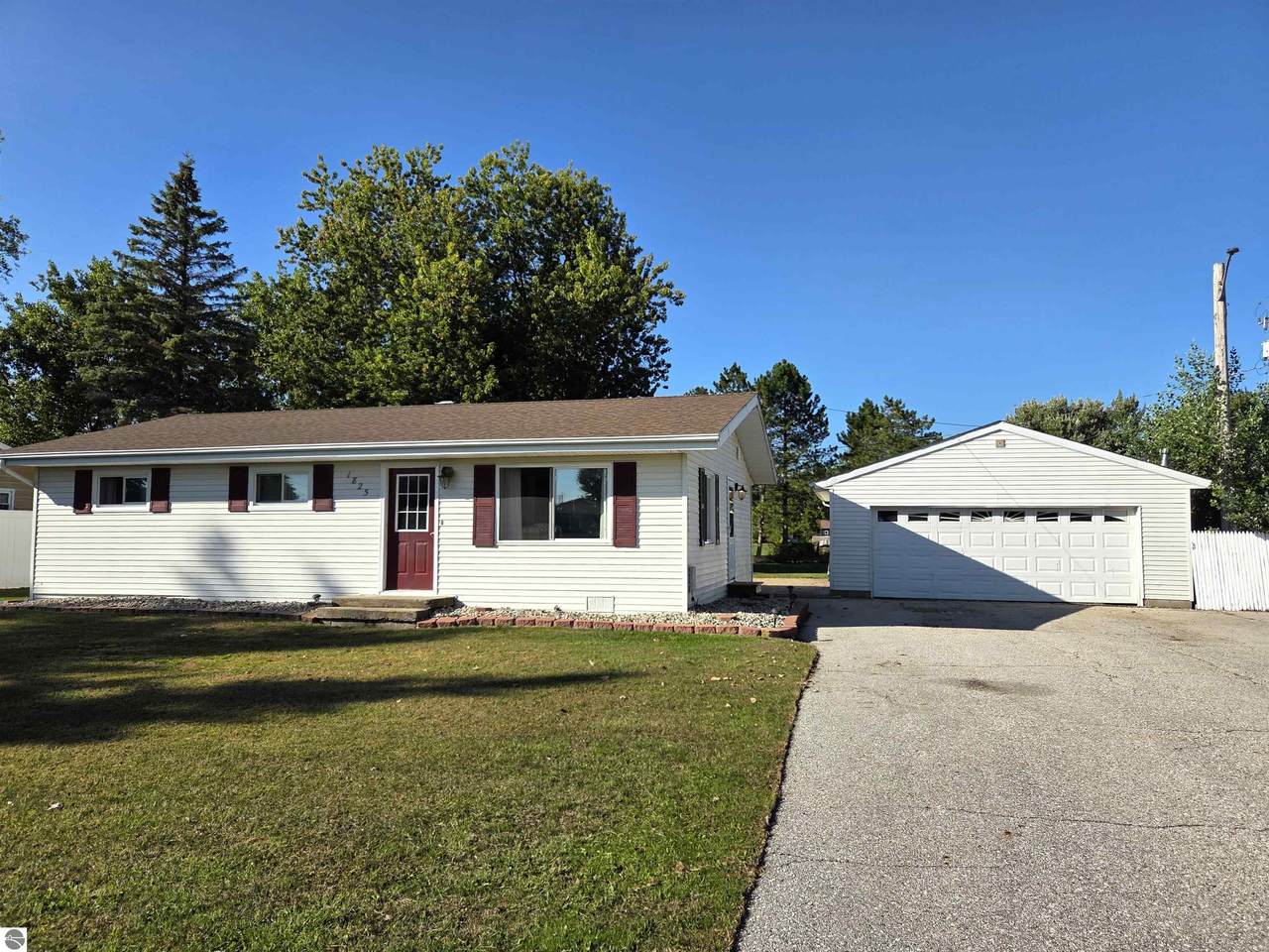 1825 North Boutell Road - Photo 1