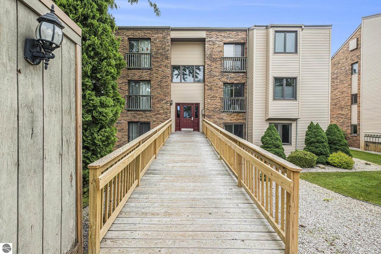 6022 Holt Road - Photo 1