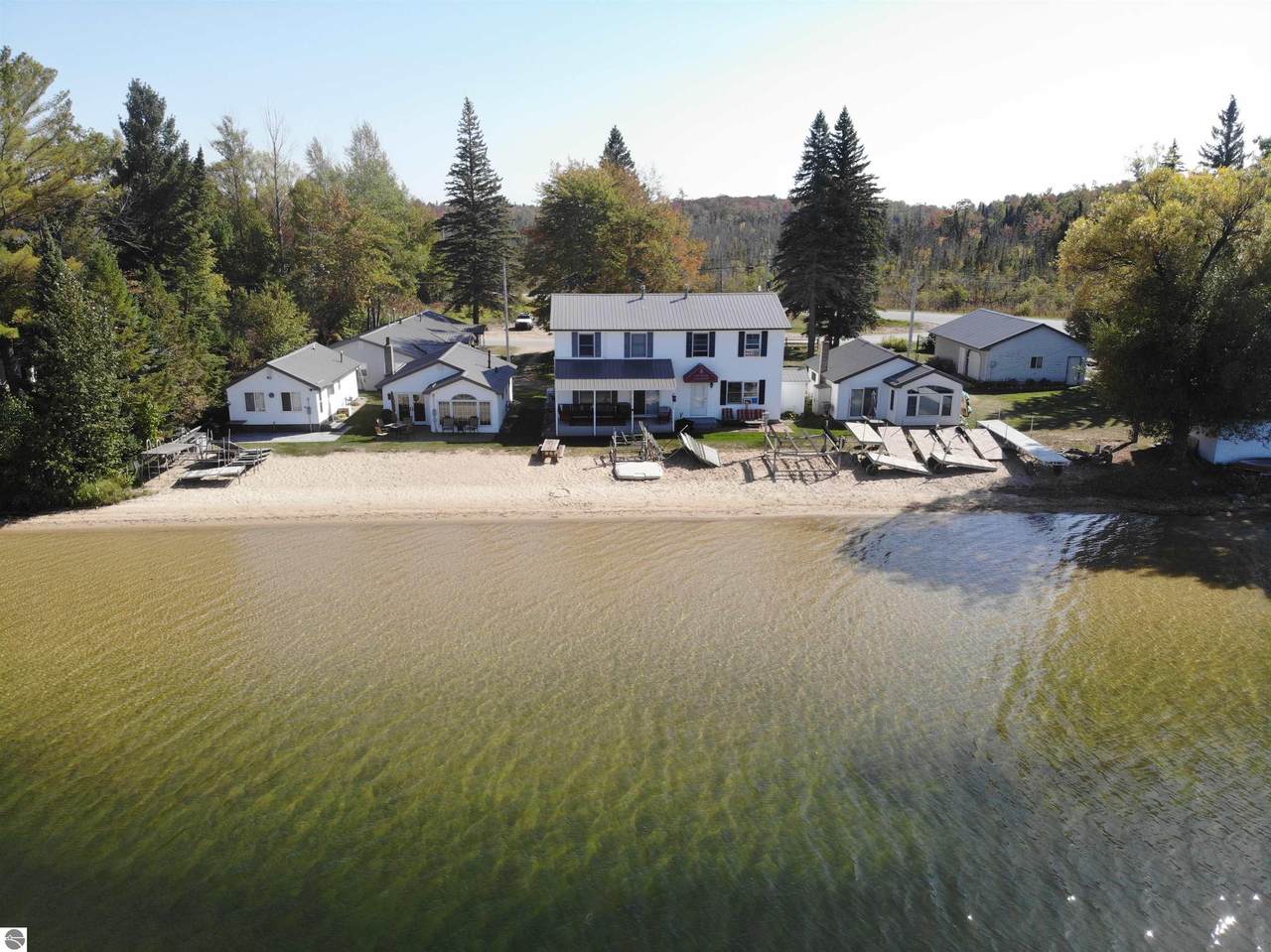 4029 Shore - Photo 1