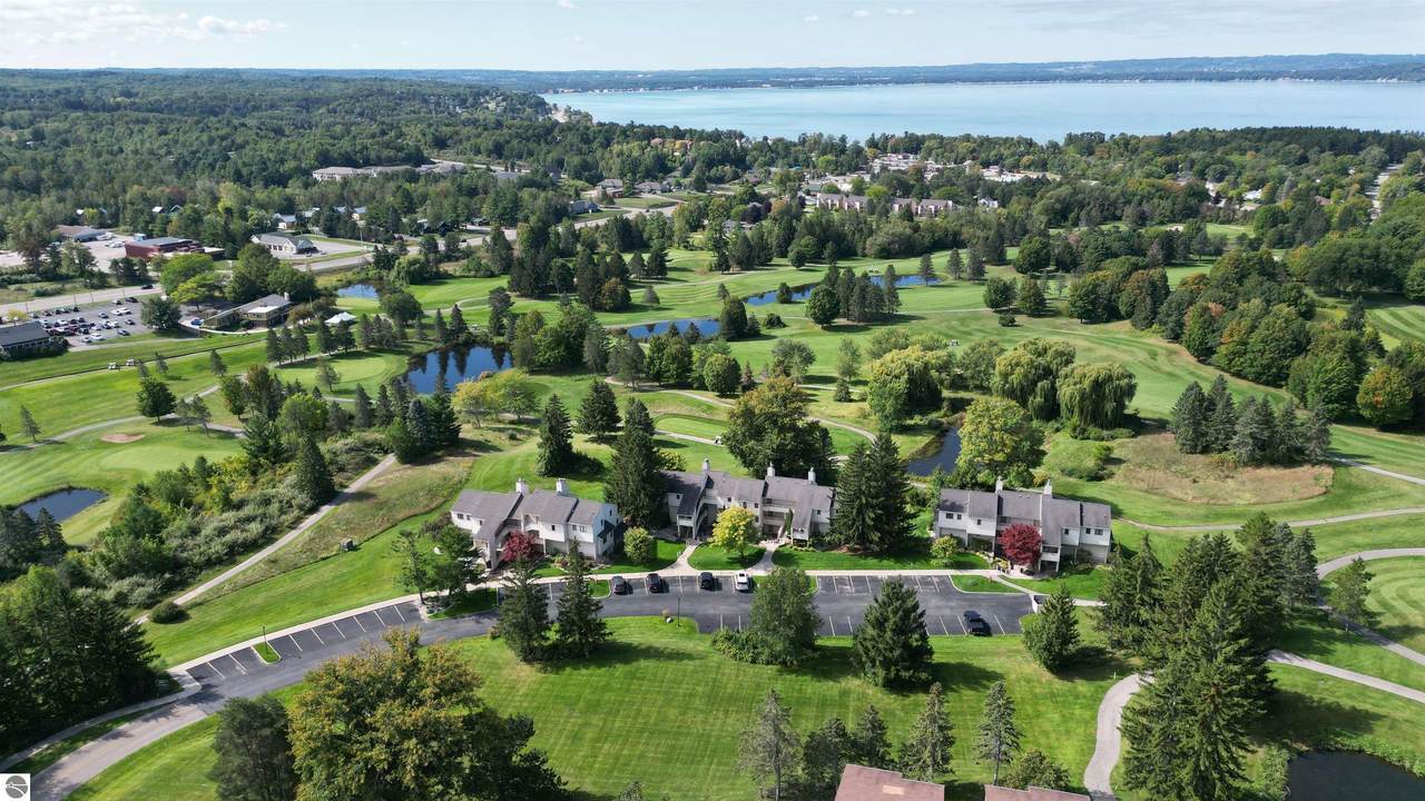 5148 Valleyway Drive - Photo 1