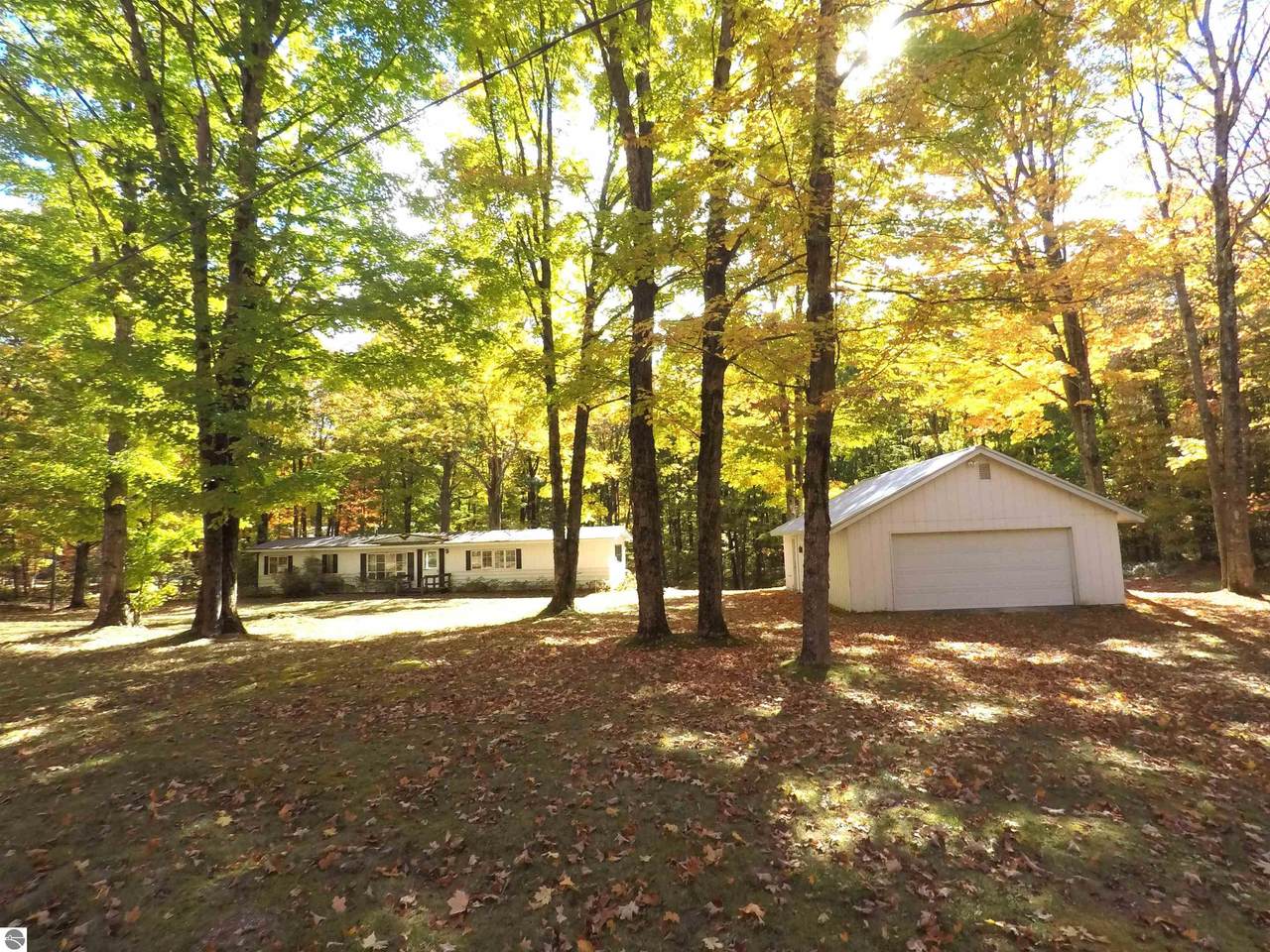 7841 28 Road - Photo 1