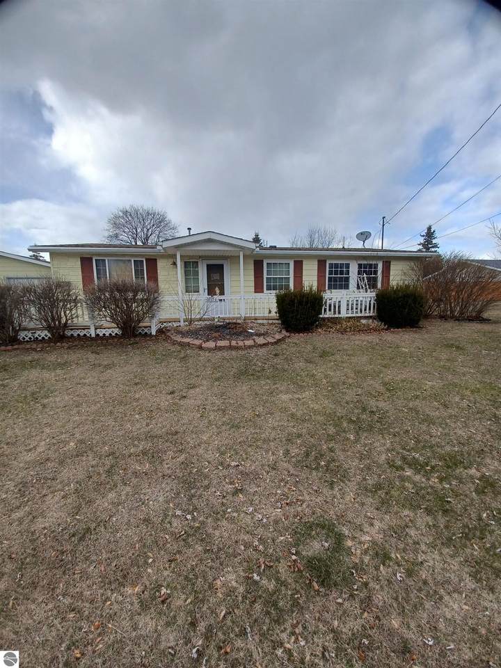 10156 Virginia Street - Photo 1