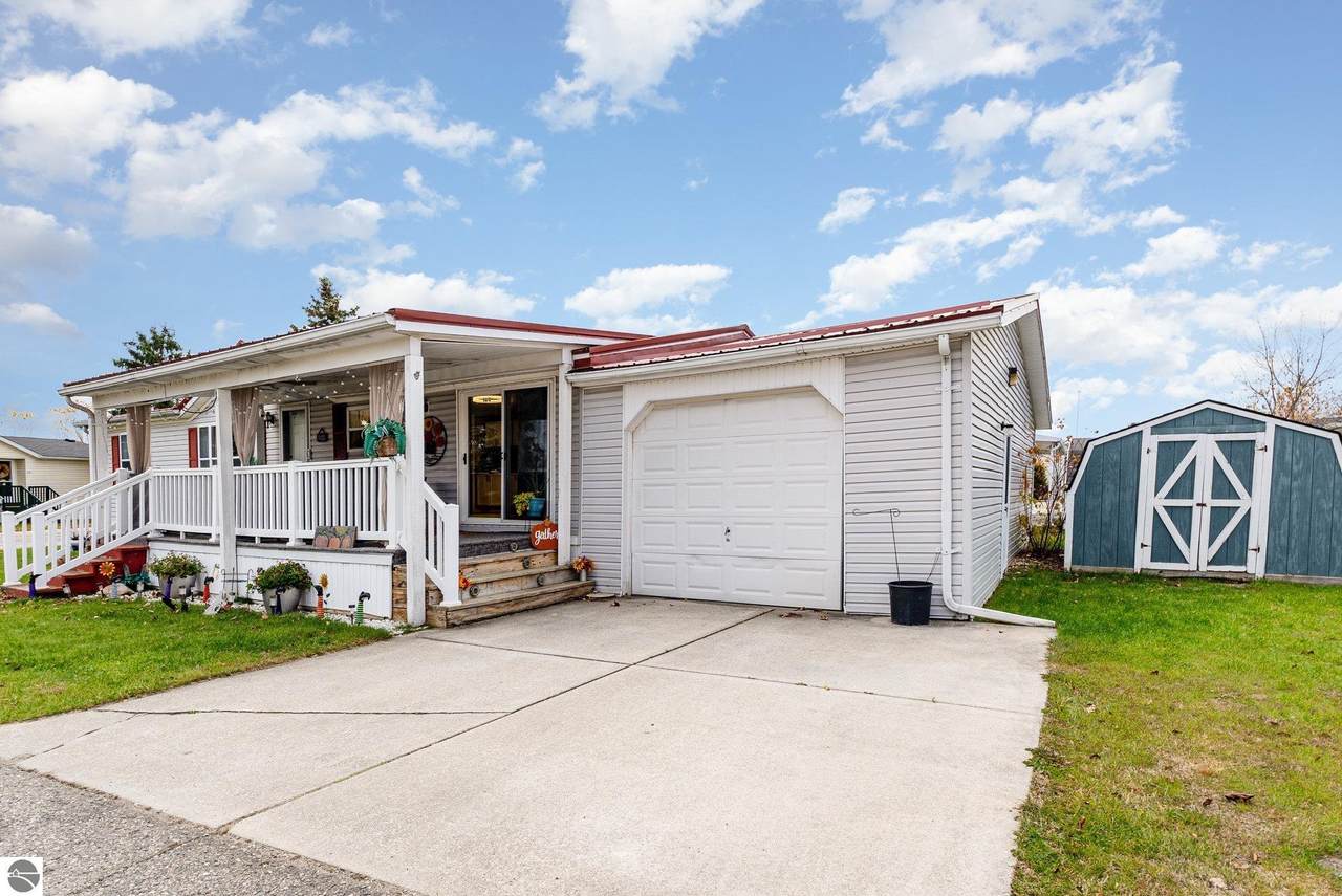 7353 Bagpipe Drive - Photo 1