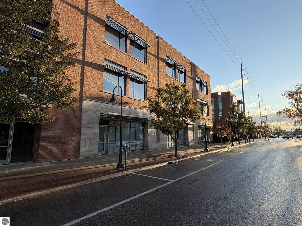 131 Lake Avenue - Photo 1