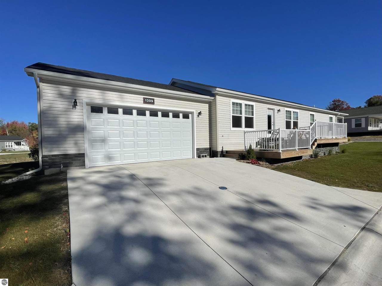 1399 New Horizons Trail - Photo 1