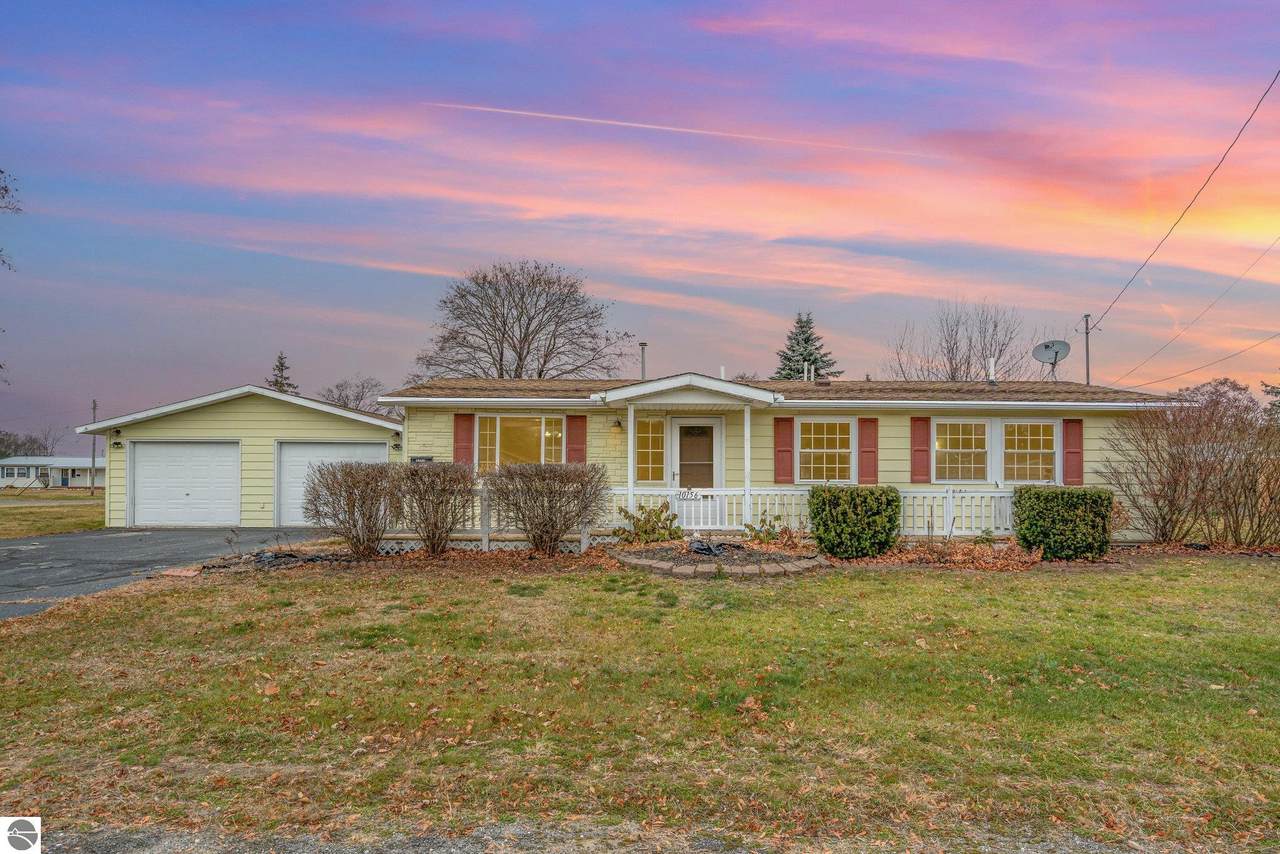 10156 Virginia - Photo 1