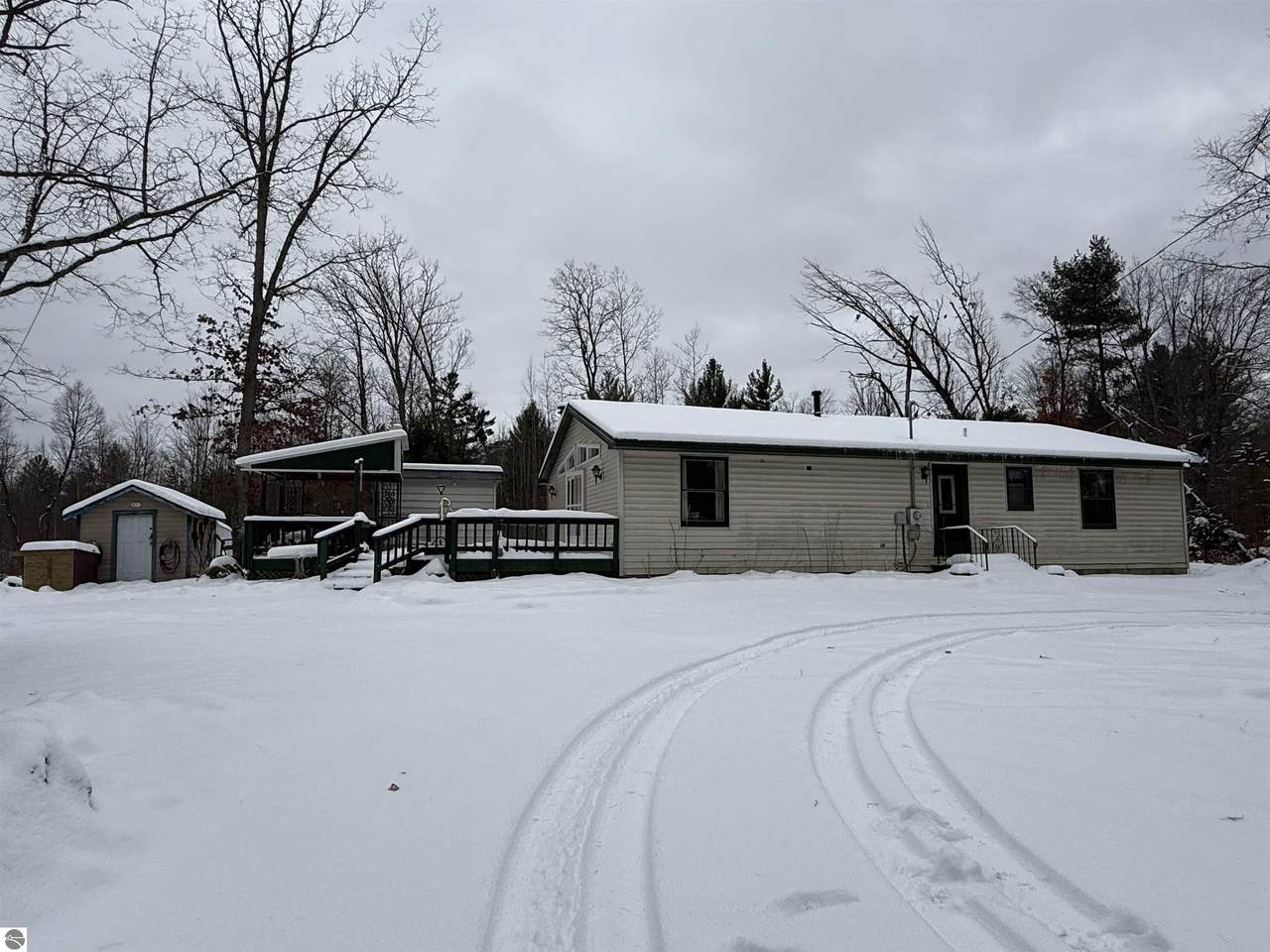 6595 Wickert Road - Photo 1