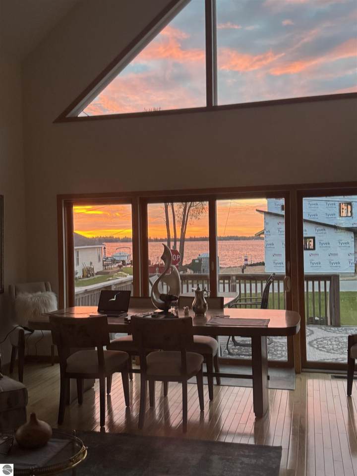 302 Lake Drive - Photo 1