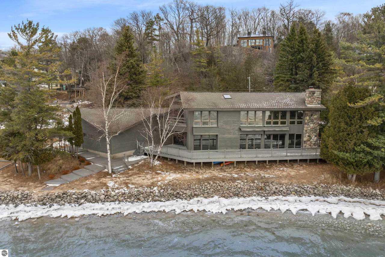 3151 Crystal Drive - Photo 1