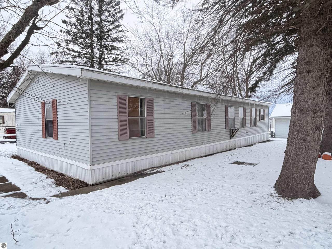 452 Elm Street - Photo 1