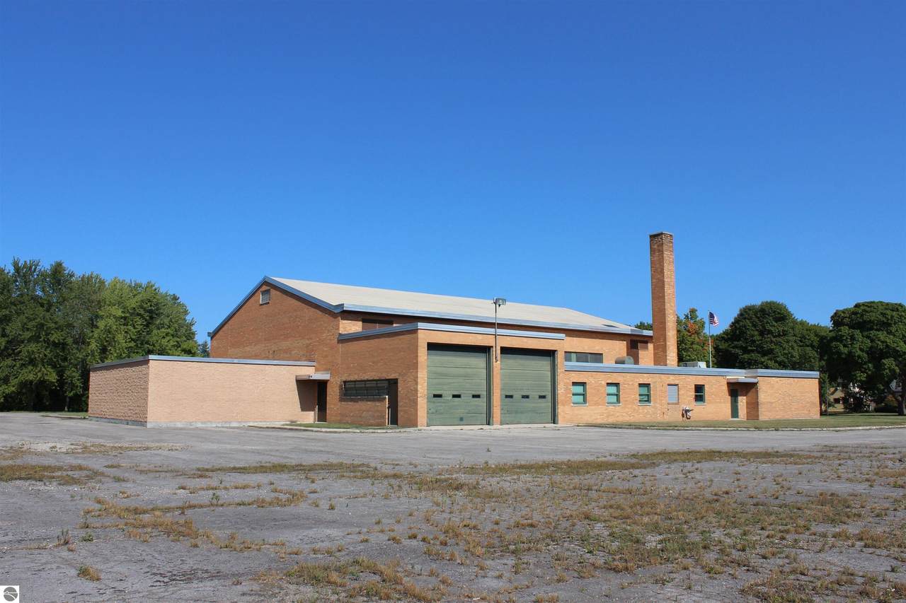 610 Cuyler Street - Photo 1