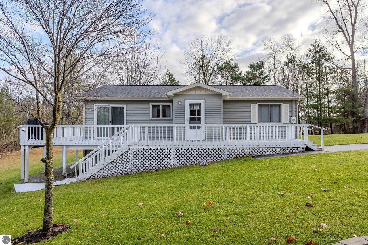 1009 Radov Road - Photo 1