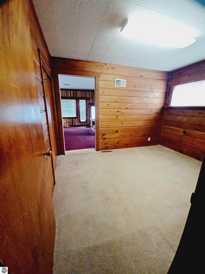 704 Wadsworth Street - Photo 1