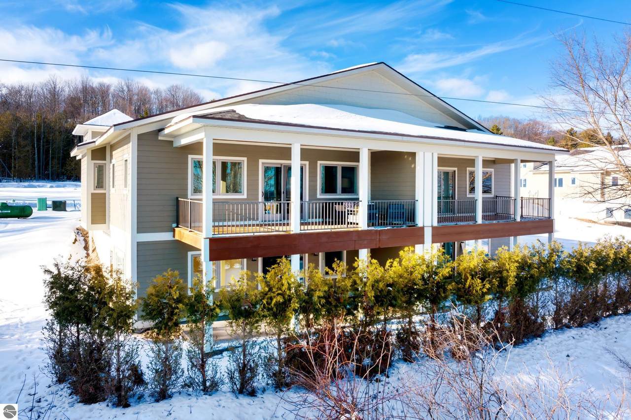 762 Waypoint Circle - Photo 1