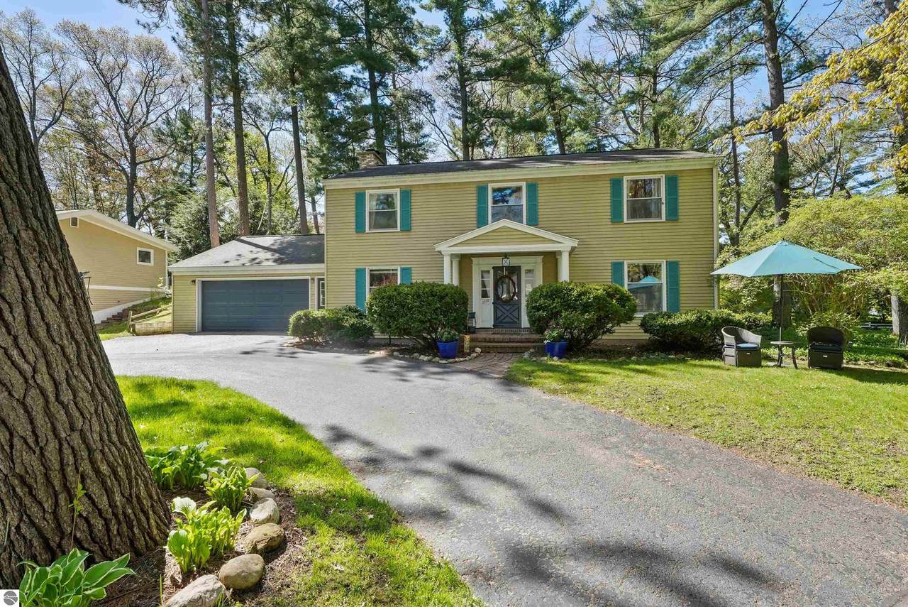 1310 Peninsula Court - Photo 1