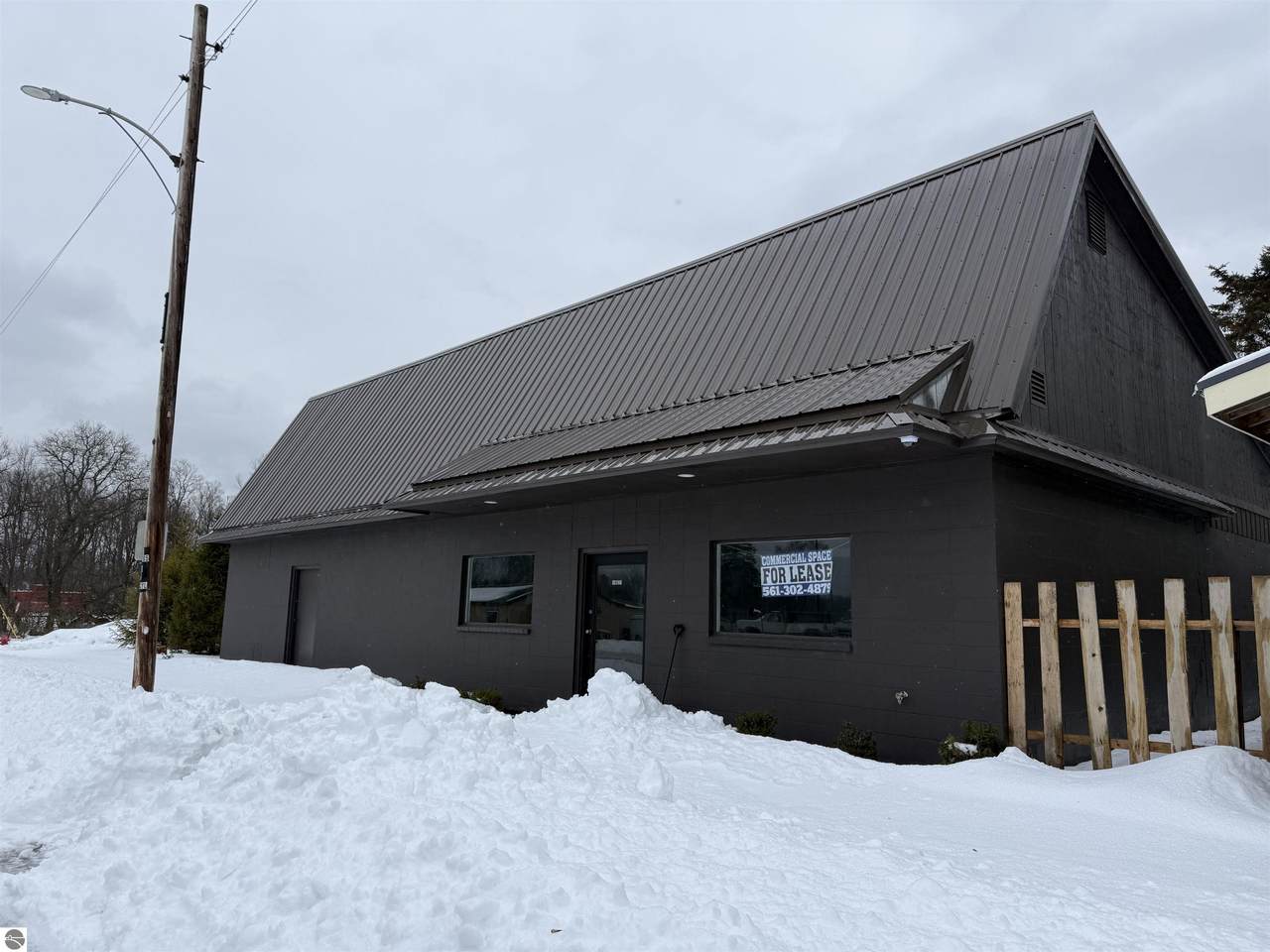 14821 Thompson Avenue - Photo 1