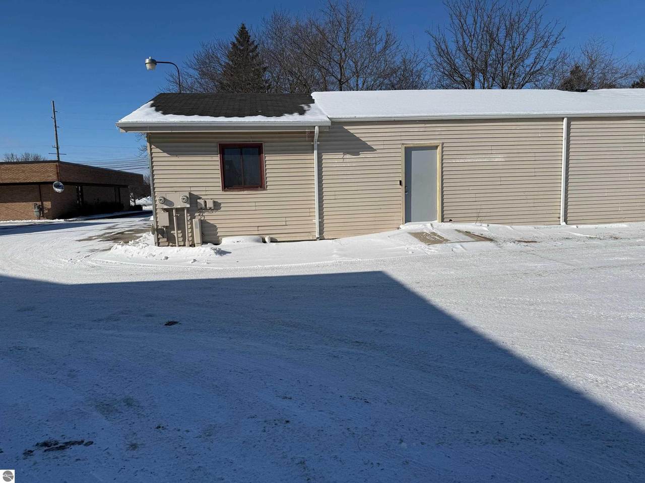 4049 "B" Northwind Drive - Photo 1