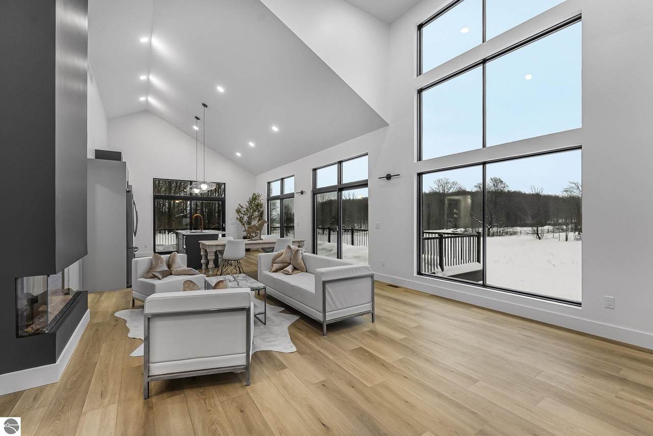 5921 Paradise Ranch - Photo 1