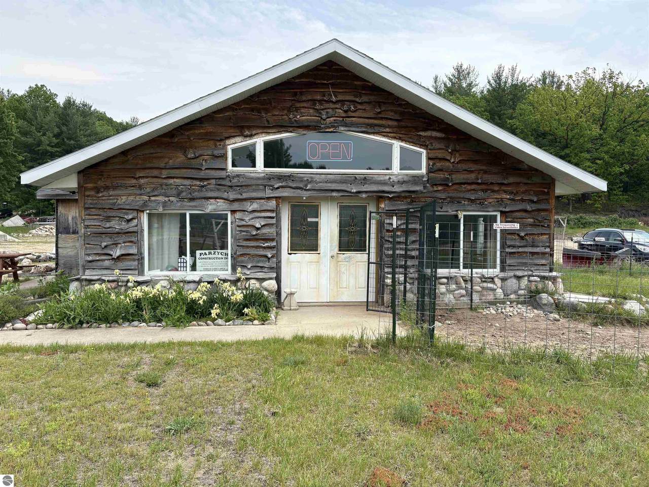 9490 Rapid City Road Nw - Photo 1