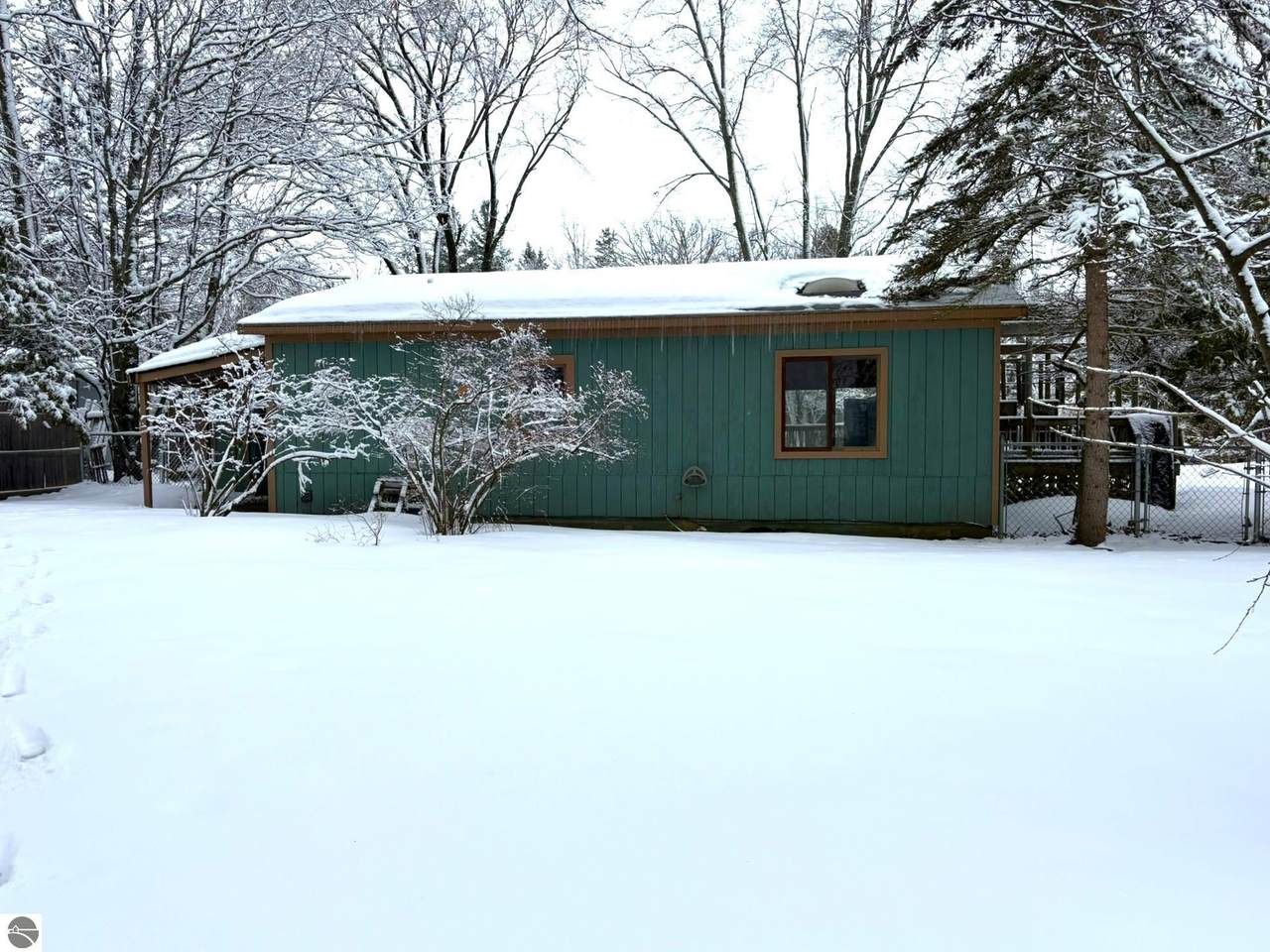 https://bt-photos.global.ssl.fastly.net/nglrmls/1280_boomver_1_1942619-2.jpg