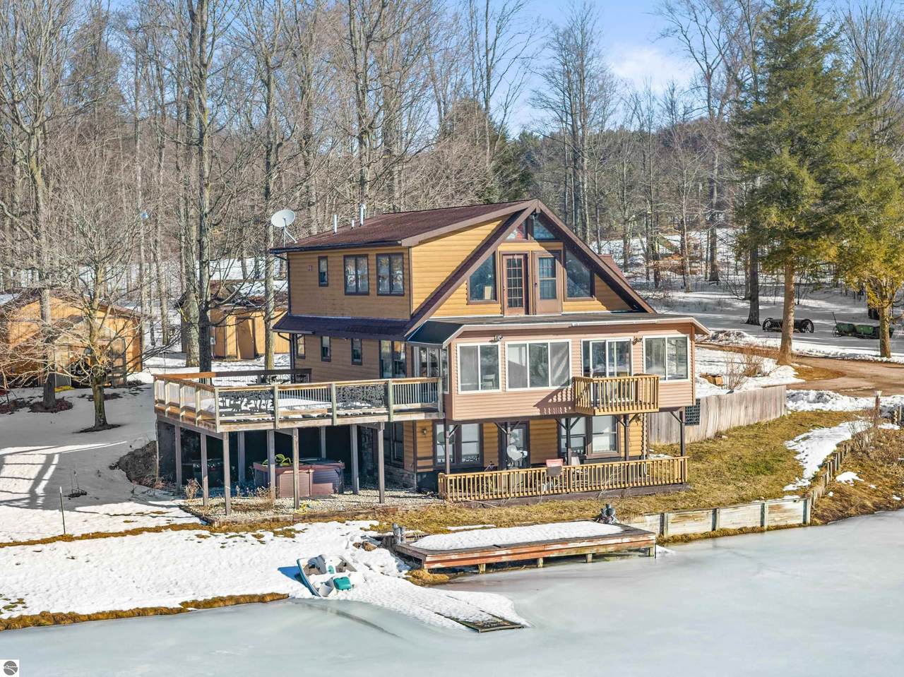 22559 Conrad Road - Photo 1