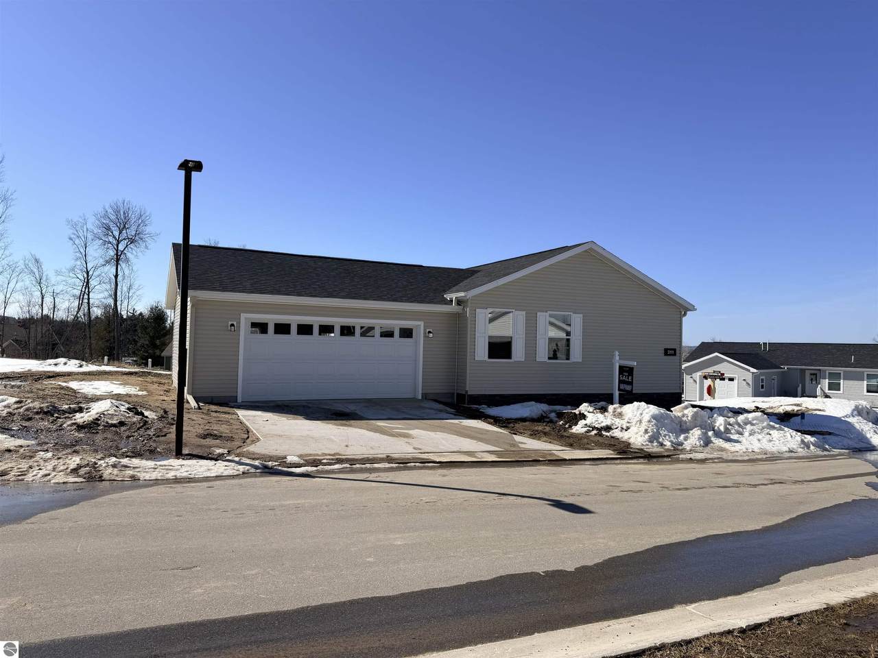2111 Vista View Drive - Photo 1