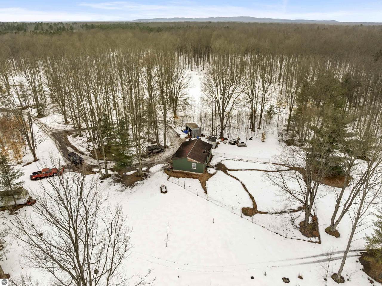 13544 Aylsworth Road - Photo 1