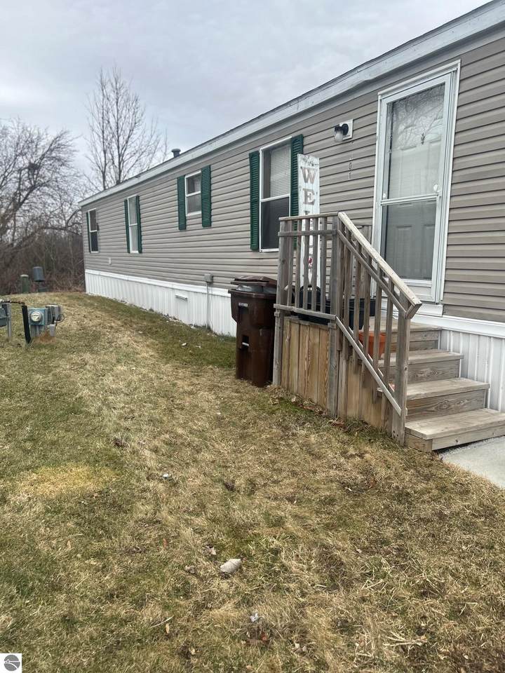 1029 Pebble Creek Drive - Photo 1