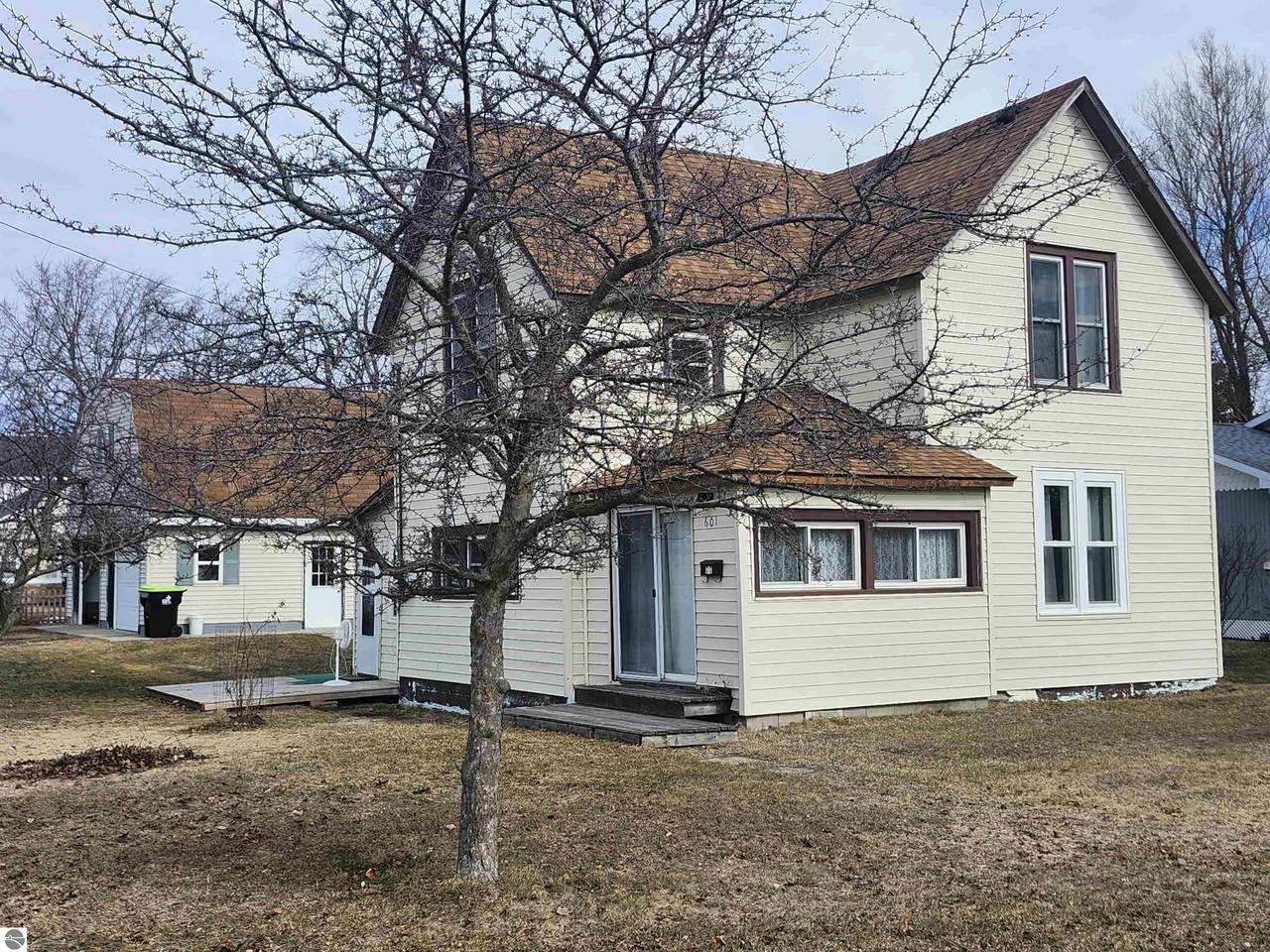 601 Westover Street - Photo 1