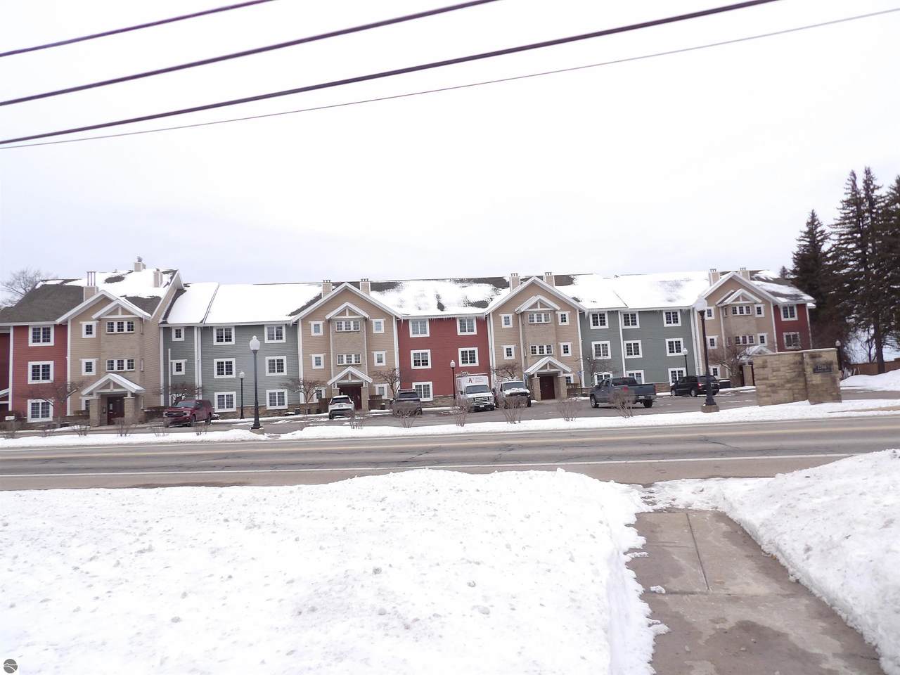 1246 Sunnyside - Photo 1