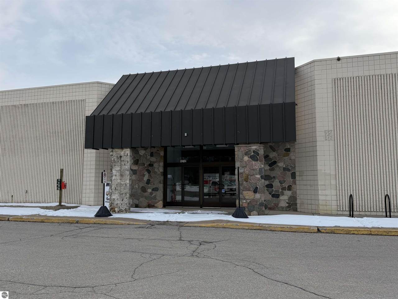 1212 South Airport Road - Photo 1