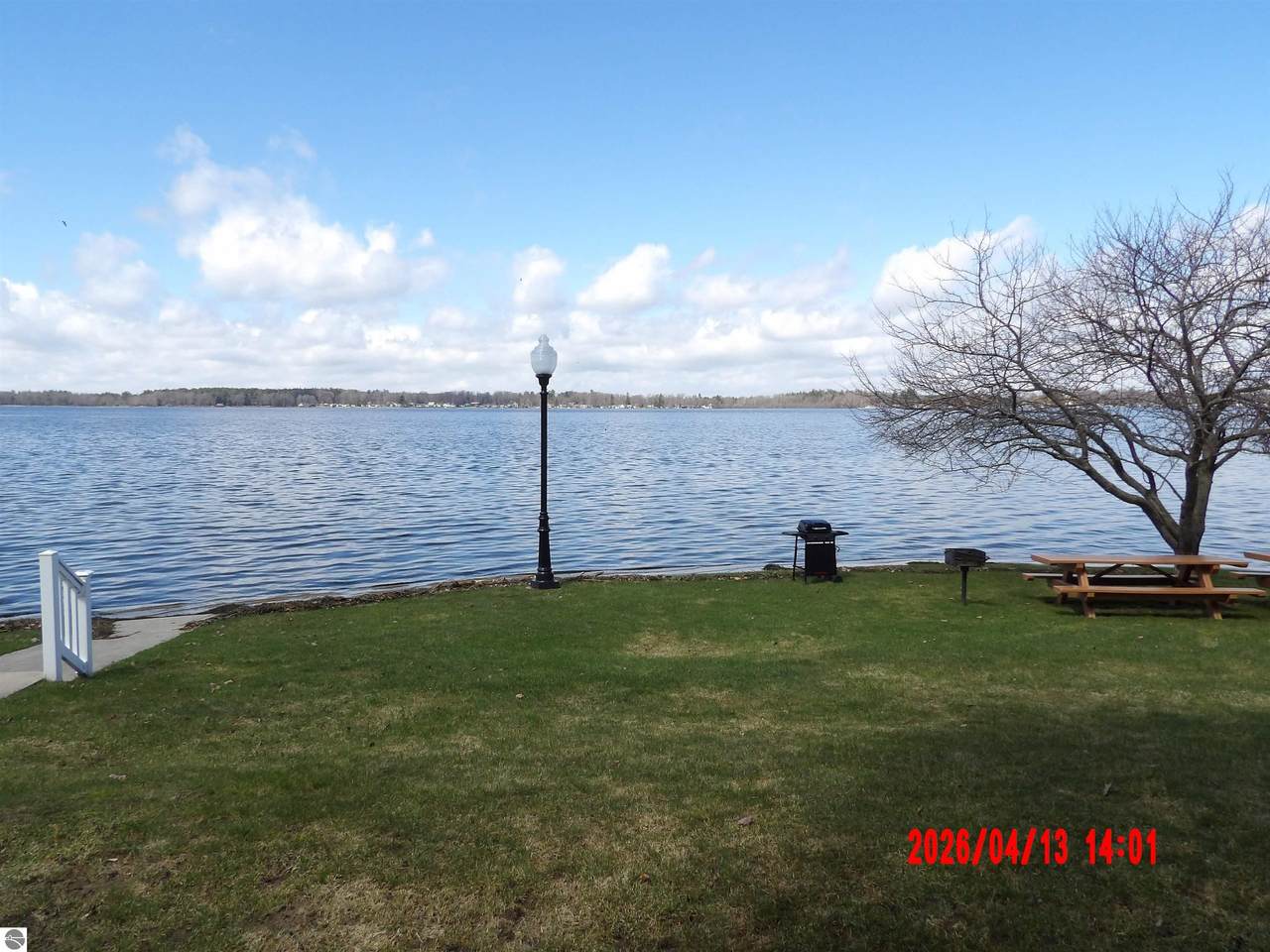 https://bt-photos.global.ssl.fastly.net/nglrmls/1280_boomver_1_1943812-2.jpg
