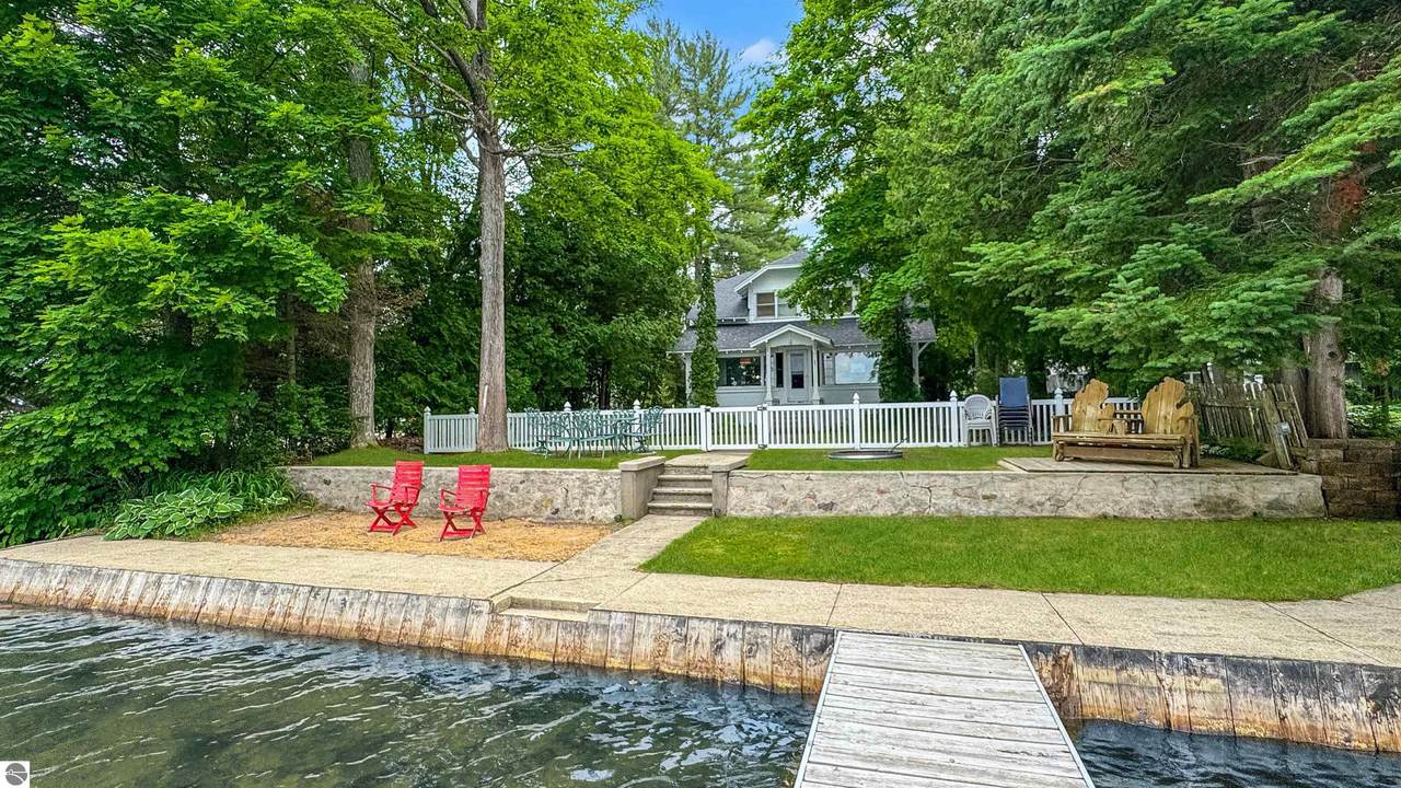 1576 Lake Mitchell Drive - Photo 1
