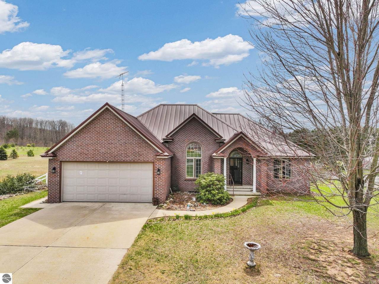 3048 16 Road - Photo 1