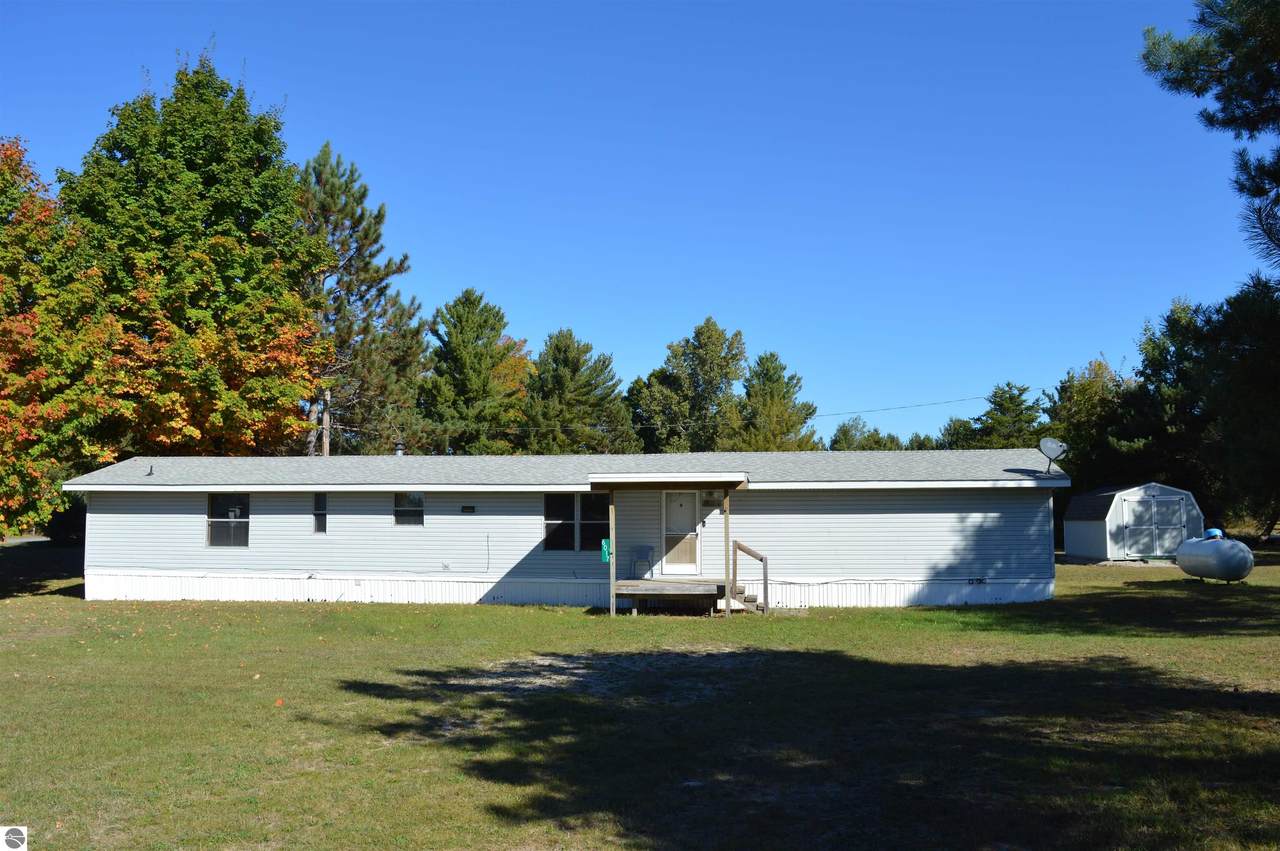 6017 Myers Road - Photo 1