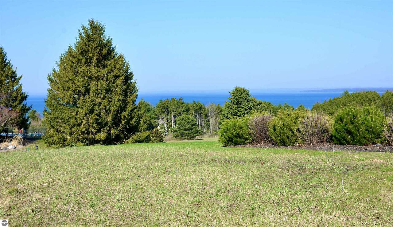 https://bt-photos.global.ssl.fastly.net/nglrmls/1280_boomver_1_1944175-2.jpg