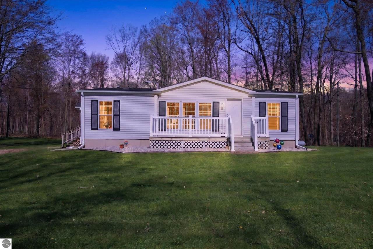 4537 Caris Road - Photo 1