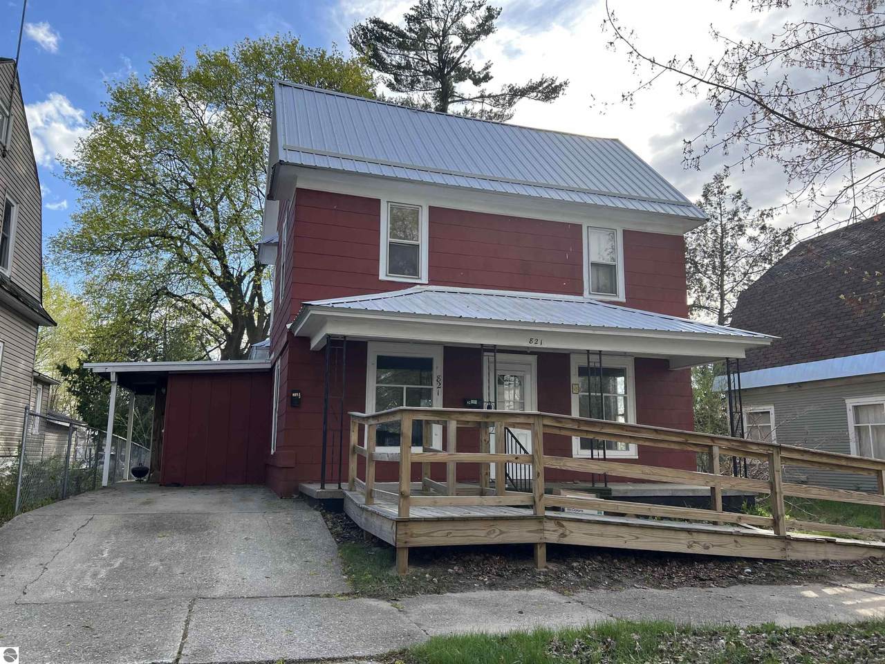 821 Cotey - Photo 1