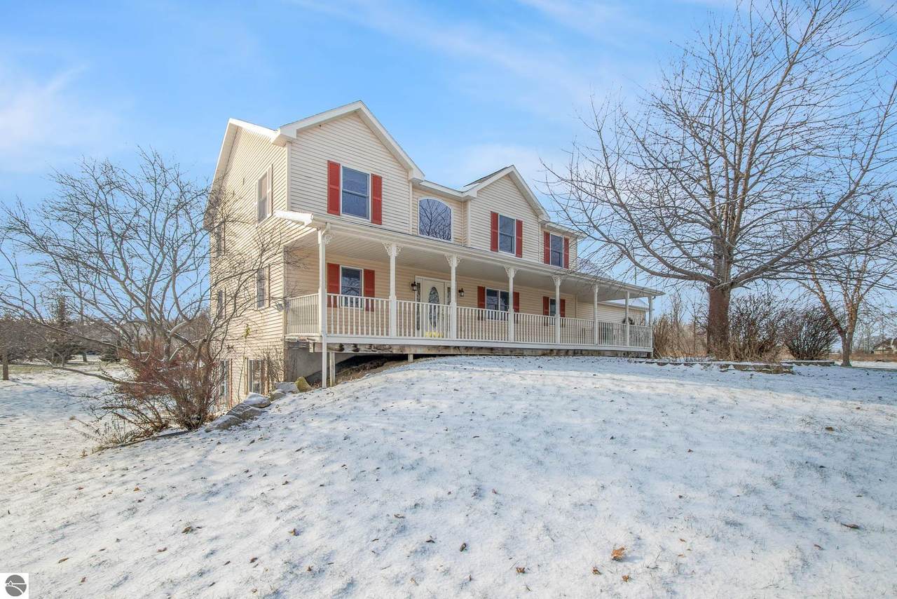 772 Pickard Road - Photo 1