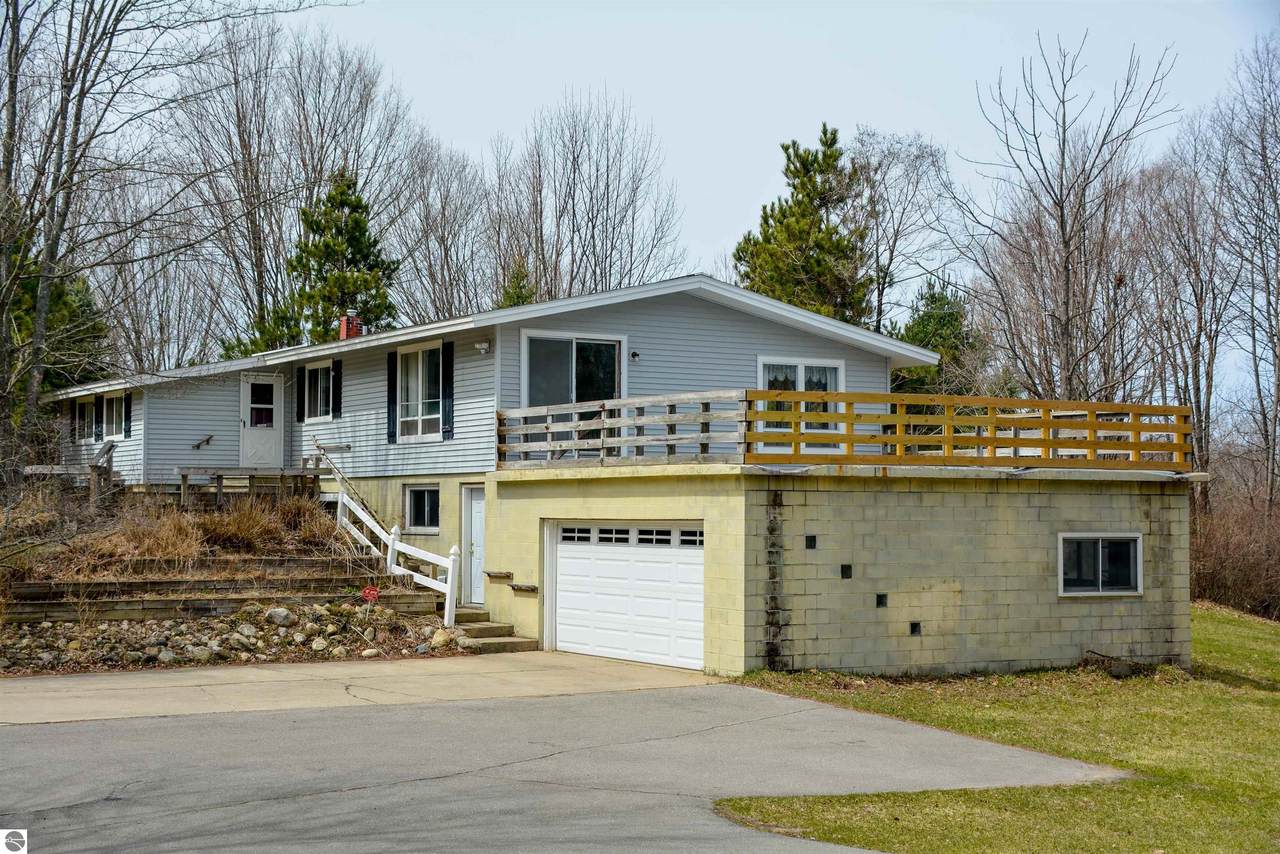 2914 Five Mile Road - Photo 1